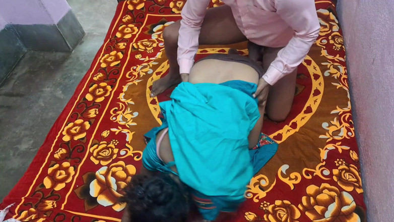 Trilokinath: Bhabhi trong làng Ấn Độ đụ