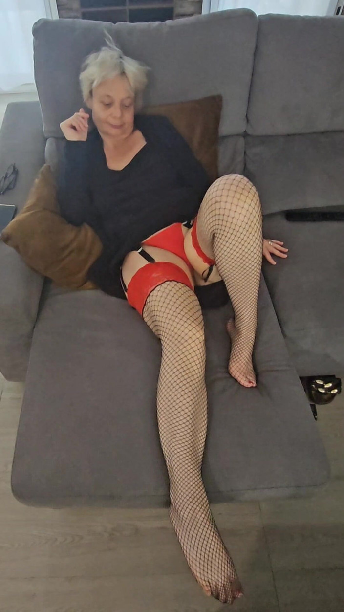 Sofy13: 다 뜨겁고 촉촉해서 와서 먹어보세요