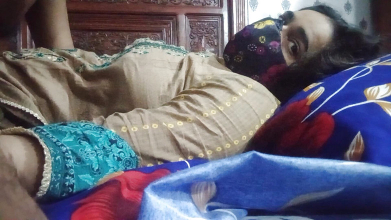 House 3: Pieprzyć gorącą romantyczną i bardzo seksowną dziewczynę z analem i...