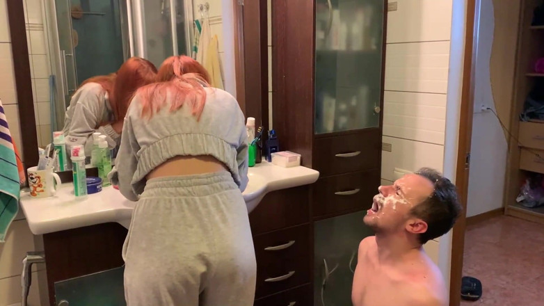Petite Princesses Femdom: Redhead girl brushes her teeth and spits in slave's mouth -...