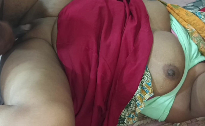 Sabina244: Mătușa mea destul de în ziua recepției, mătușa bătrână sexy a...