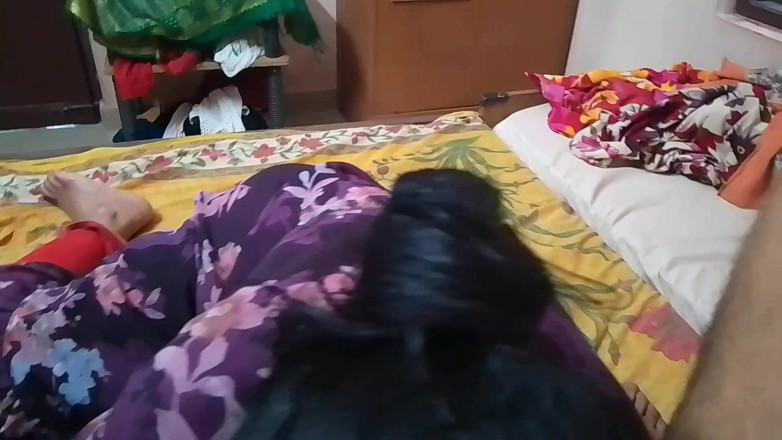 Skydreem1104: La ragazza di mallu succhia il pene di suo marito