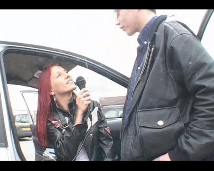 Videos Francaises: Рыжая крошка из Франции готова к ее анальному шписку!