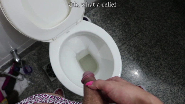 Agatha Lyra: Tôi thức dậy với một con cặc cứng và đi tiểu