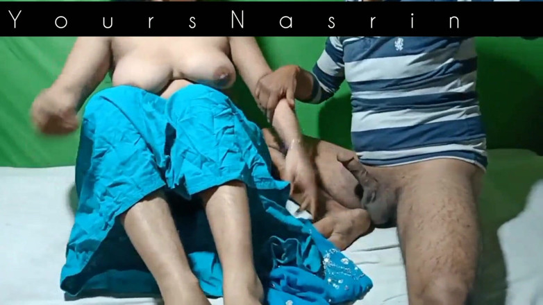 YoursNasrin: Desi calda bhabi scopata con il suo fratellastro a casa