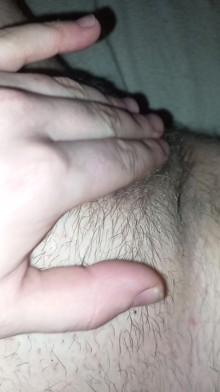 Favtransboy: Дивіться, як грають з моєю пиздою трансбой