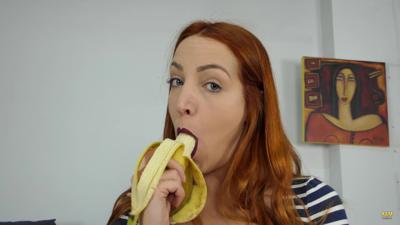 A&M Studios: Liz, a Vegan in Her Intimate Life.
