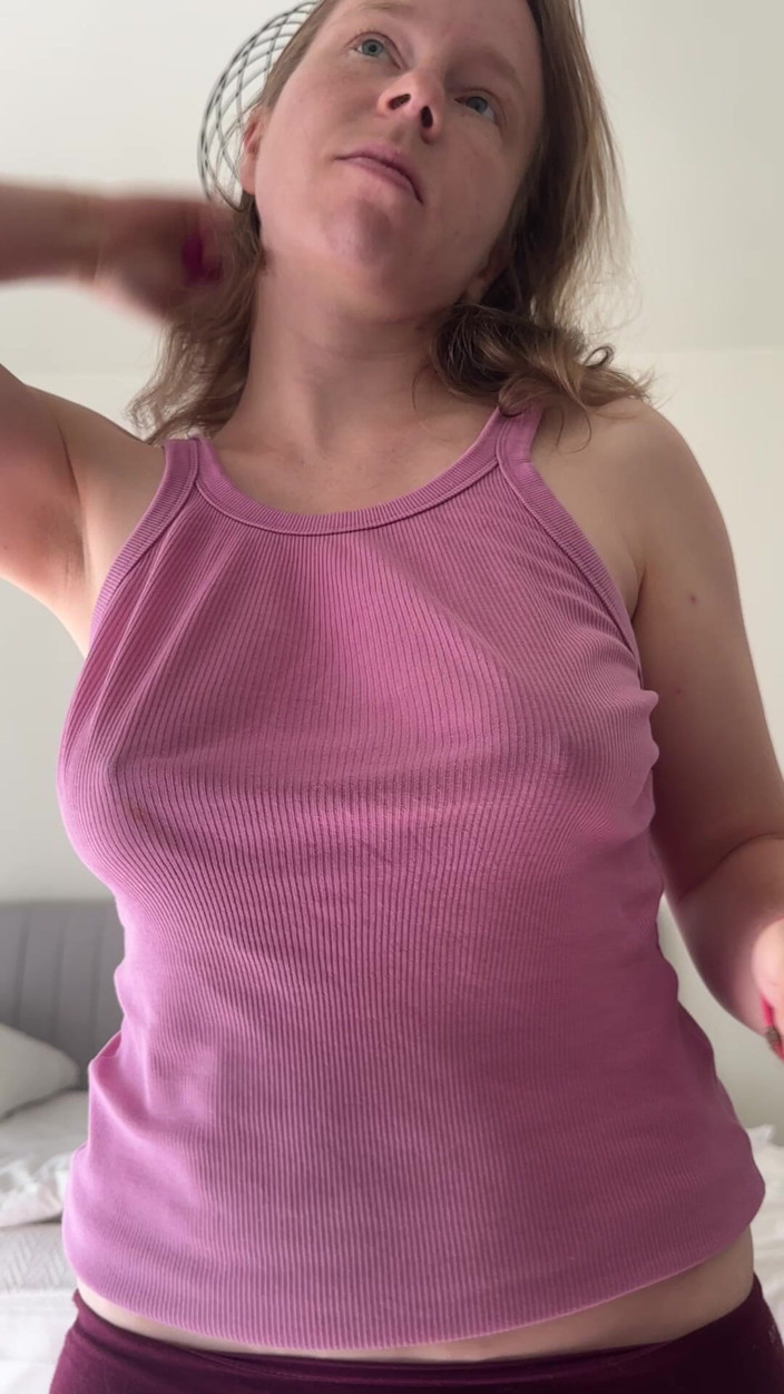 SweetLucy96: It Was so Hot