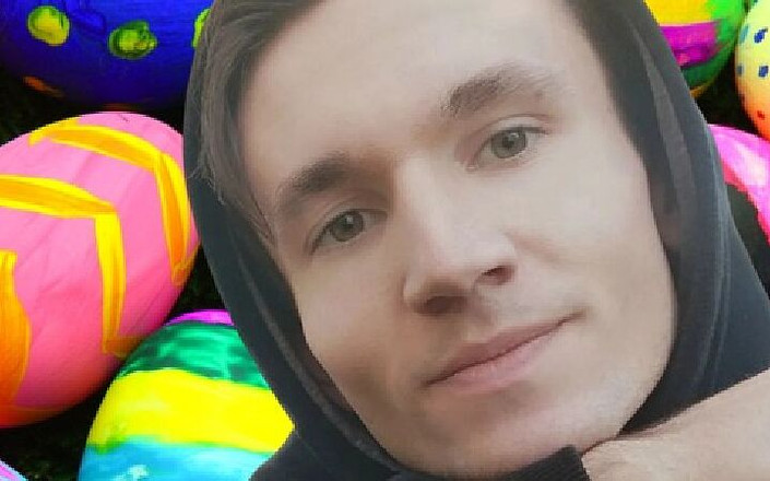 SexyBoyGay2023: Pasivní se rozhodl vyzkoušet jeho zadek a koupil si obrovského 60cm...