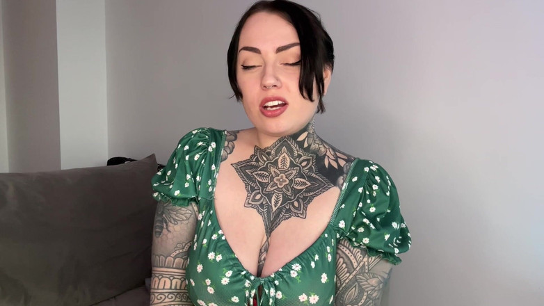 Miss Valentina: 집에서 따먹히는 여주인 JOI