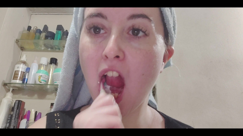 RavenHearth666VIP: Đánh Răng Tôi