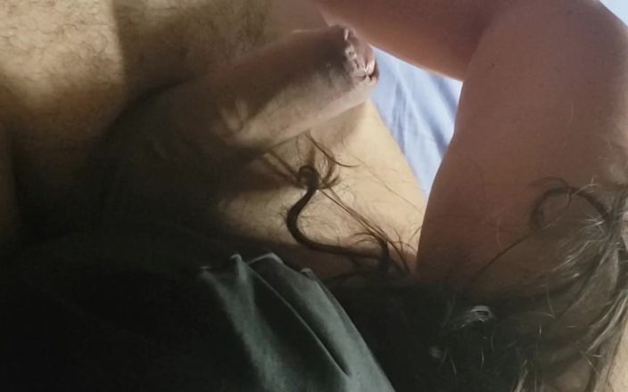 Minhaesposaparaoutro: Mi esposa chupa hasta que sale la vitamina