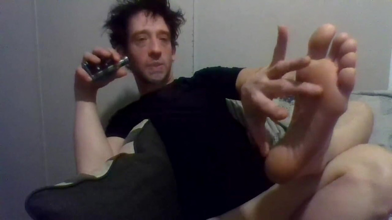 LilTaste: Footplay Fetish Fanclub Video of the Month (ffvotm); December 2021