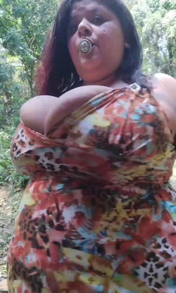 Mary Jhuana: BBW Showing off Big Breasts in the Park