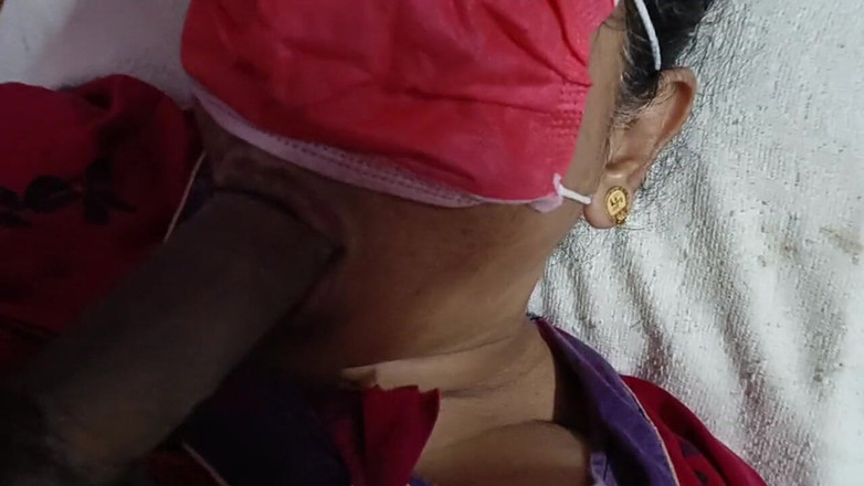 bengalihousewife: Індійська бенгальська домогосподарка Буді вау смокче великий член