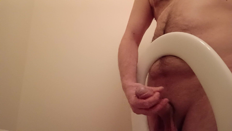 Ed Eden: टॉयलेट सीट हस्तमैथुन