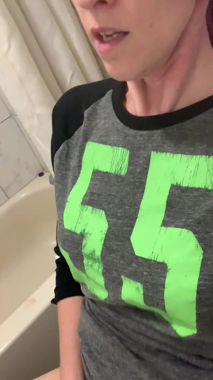 Peachy G: Pierwszy film masturbacja