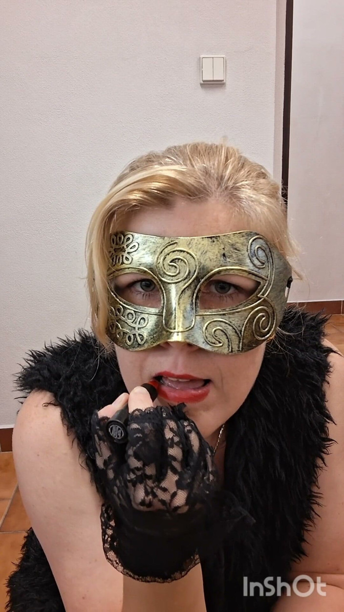 Miss No Face: Arbeitspause