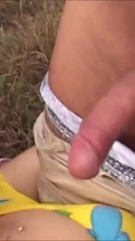 Lovers love to fuck in front of passersby watching them
