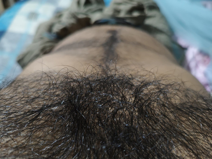 Hot Chilli 2025: バングラデシュの巨根男の子がチンポで遊ぶ