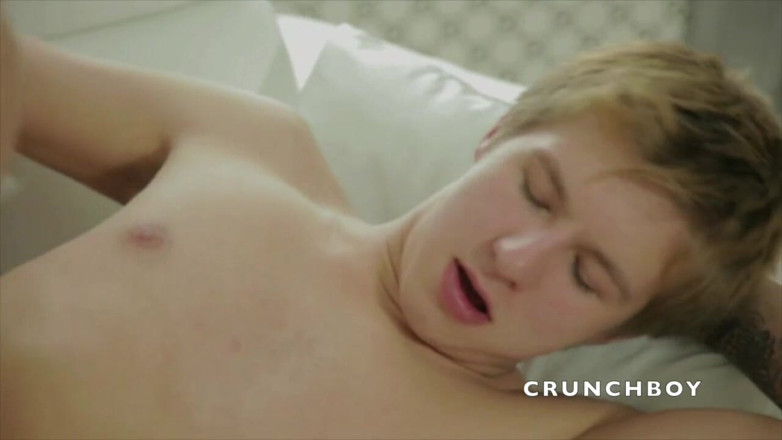 STRAIGHT BOY CURIOUS: Praha'dan heteroseksüel iri güzeller prezervatifsiz sikişiyor