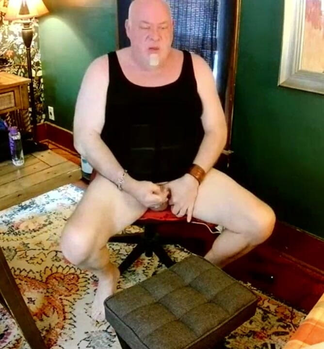 beardaddychub: 핫한 팬에게 따먹히는 곰스텝다디쇼브!