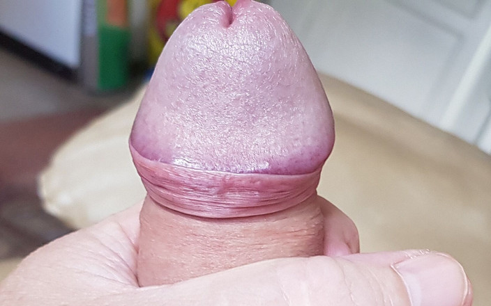 Pellefnatt: Můj manžel leží na gauči a honí si, dokud se...