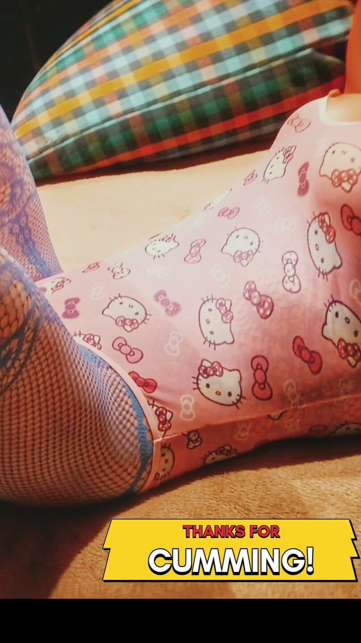 El Cheffe: Hello Kitty Hard Anal Dildo