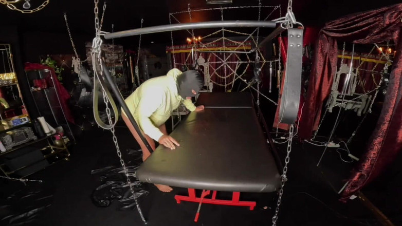 Queen_of_BDSM: レック・マイネ・ナチュルセクト・リエージュ・ザウバー!