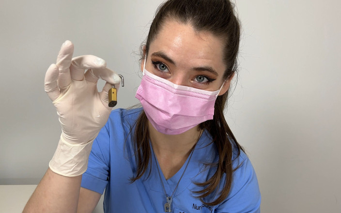 Nurse Bunny: Locktober Serie 2 av 5: Resizing vid din vecka ett på kontoret...