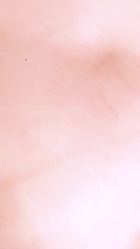 Sexy blondýnka tajně stříká a všechno naloží