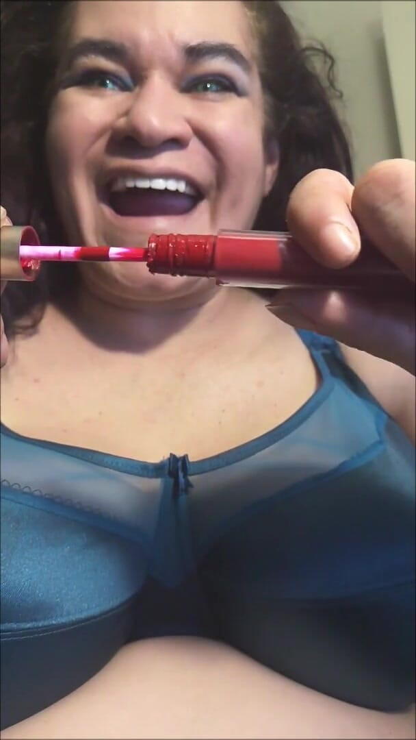 Haydee Rodriguez: Rouge à lèvres au ralenti