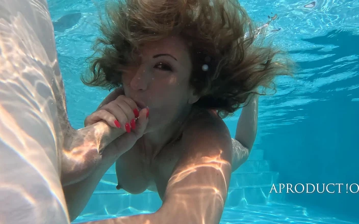 AproductionA: Underwater Suck Fingering Fuck