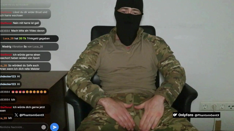 PhantomGentX: Soldier in Uniform Edgt Himself Live and Makes You Cum