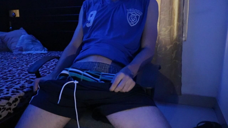 Icyhot707: 사정할 때까지 자위하는 19살 콜롬비아 소년 Medellin