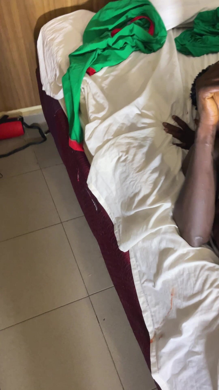 Vicfairy: हम दोनों यह सुनिश्चित करते हैं कि हम गांड वाली गांड वाली रानी को चोदते हैं