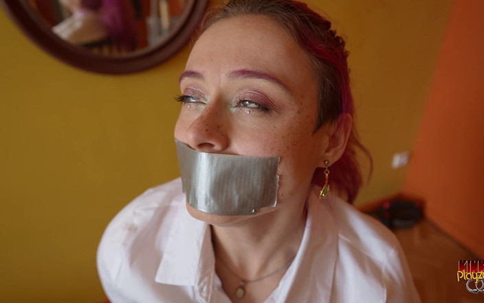 KinkyPlayzone: Luptă și orgasme cu Noochka - 4K