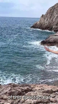 Vlog: Lissa Brown gaat naar een naaktstrand om een aangepaste video op te nemen
