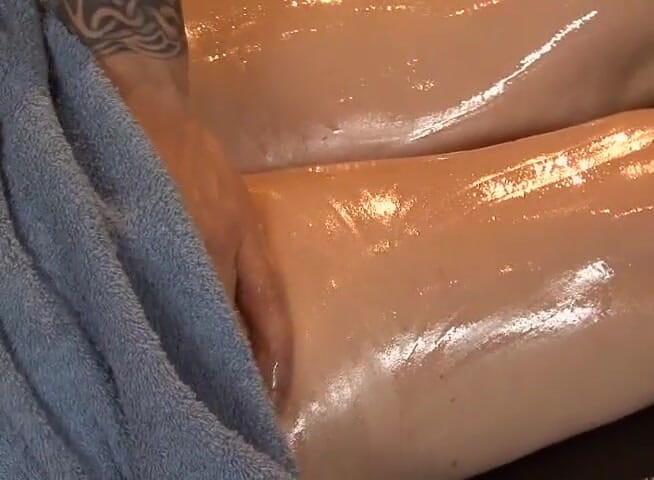Perfect Porno: Stunning pretty wife intimately fucked by hard cock