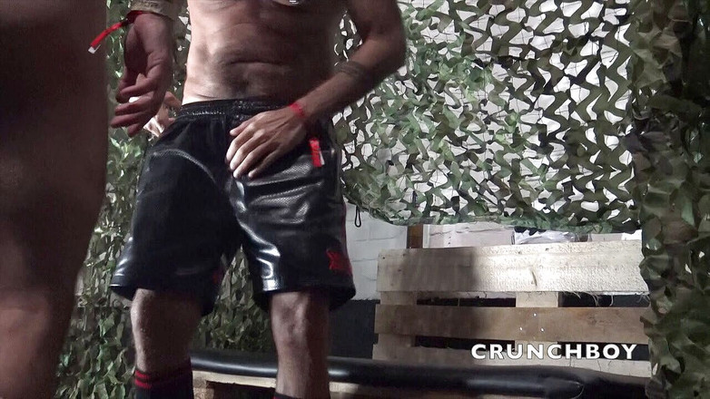 BERLIN BAREBACK CLUB: Steeve Silver bị Ale Tedesco đụ thô bạo