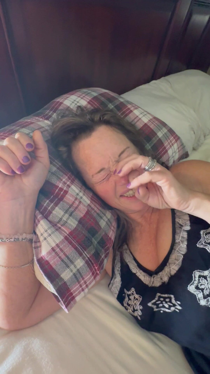 Bonewizzard69: 天然妻のボーンメイデンは汚い驚きに満ちています