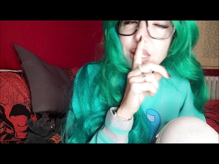 savannahamatoriale: Finally stepmom can't see us while we...