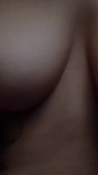 Petits seins