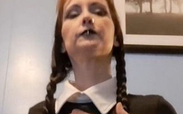 PandoraSG: Rabu Addams Burping Fetish Rp