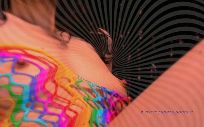 Rebecca Diamante Erotic Femdom: Tits Mesmerize
