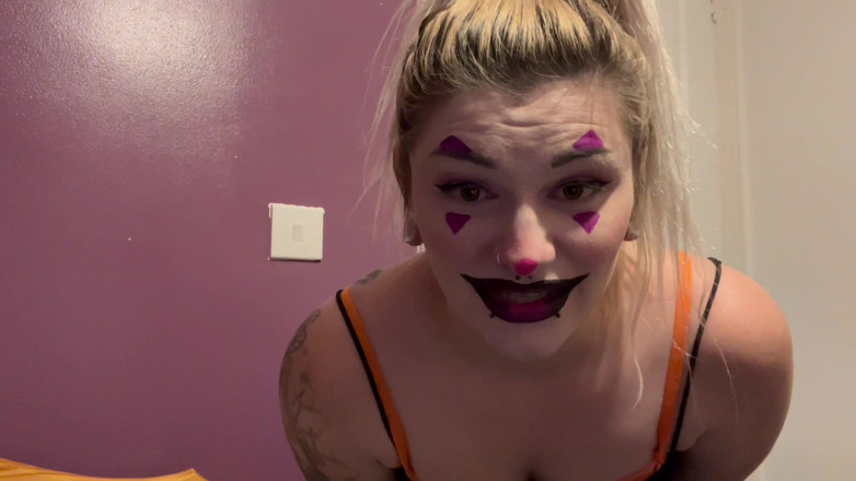 EeveeXo: Clown Step-sister Spots You Creeping JOI Game