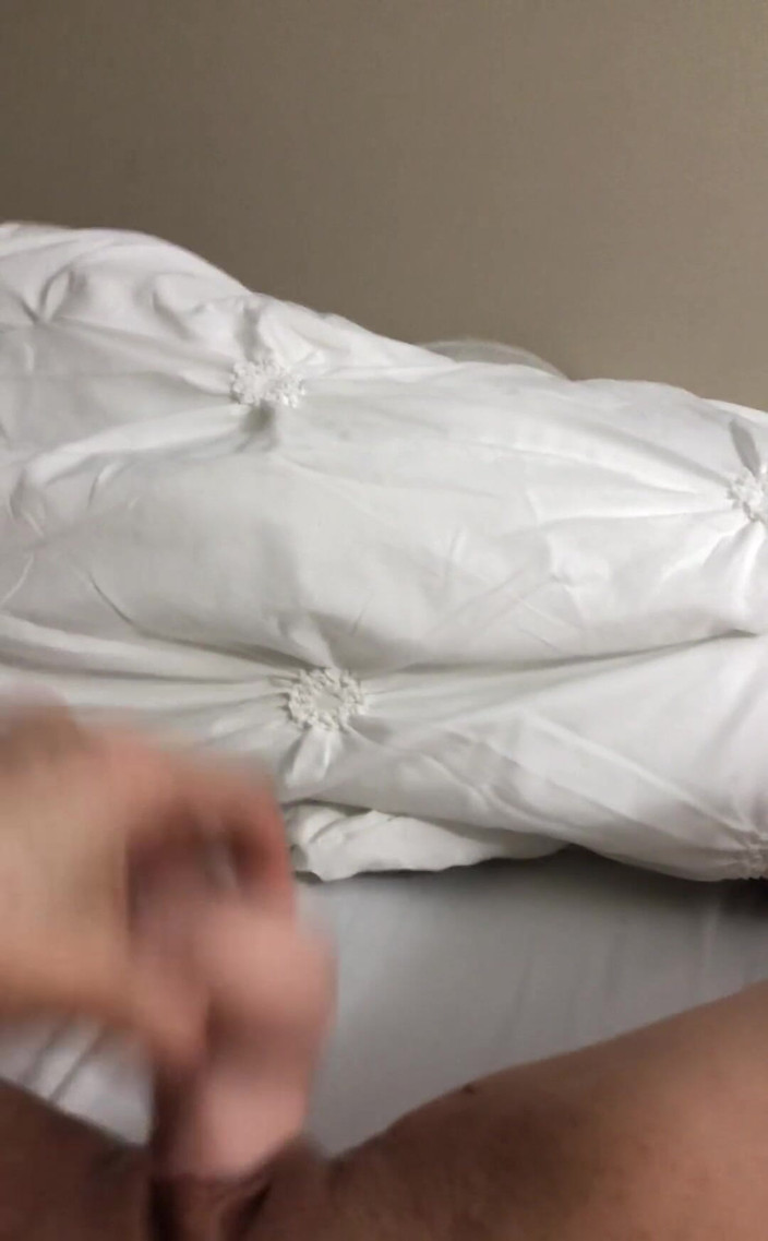 MiaCoulis: Dildo i tryska 4