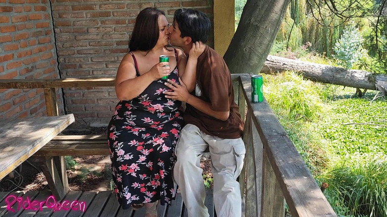 Riderqueen: 映画ビッグディック22 - 恋人との出会い