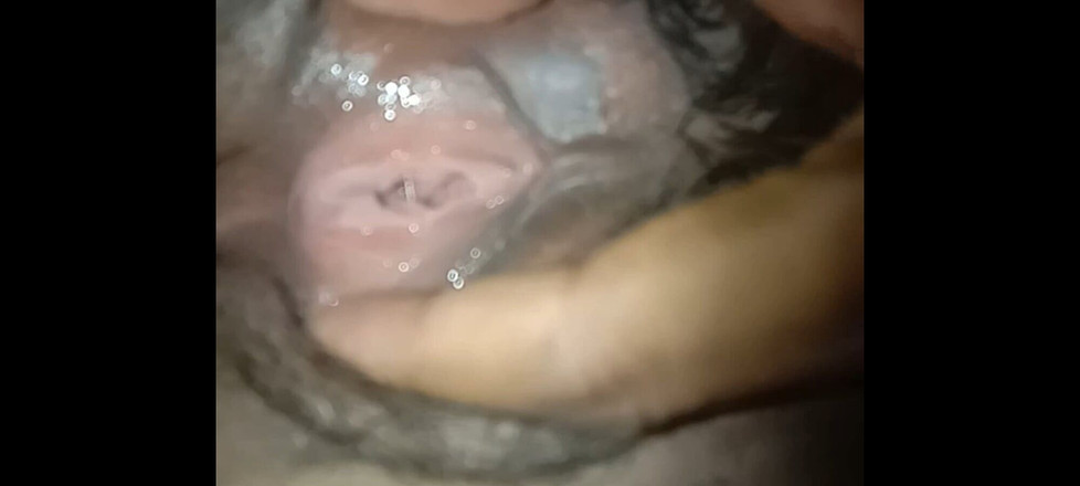 Terakriti: Casais recém-casados fazendo sexo a noite inteira