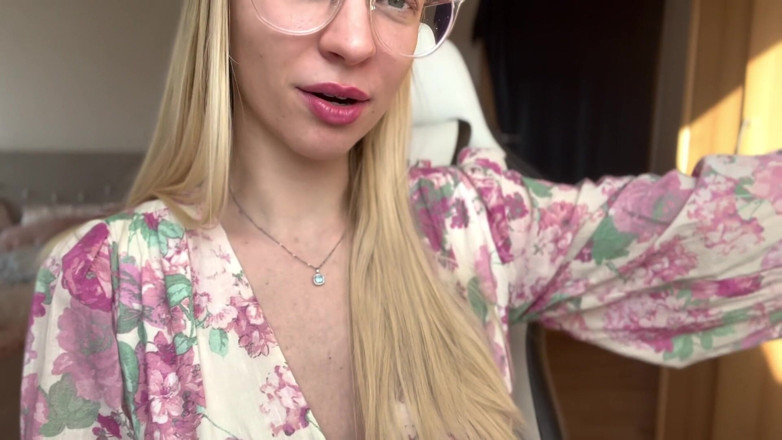 Goddess_Bella_Rae: 申请成为我的奴隶asmr角色扮演